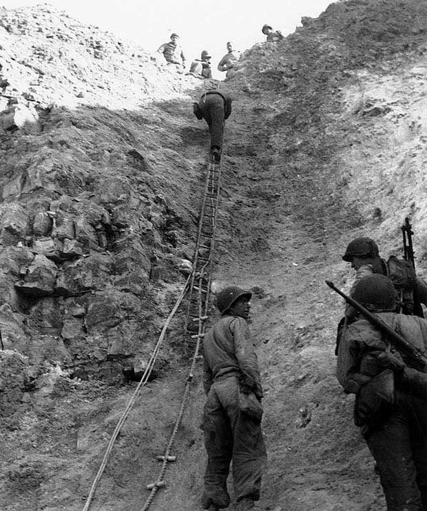 picture of Rangers at Pointe Du Hoc