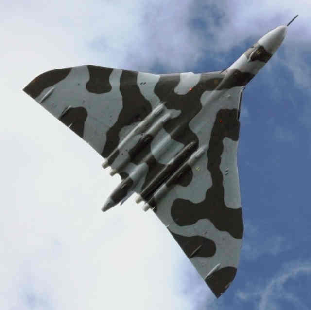 picture of the last Vulcan bomber